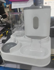 Dual Pet Feeder